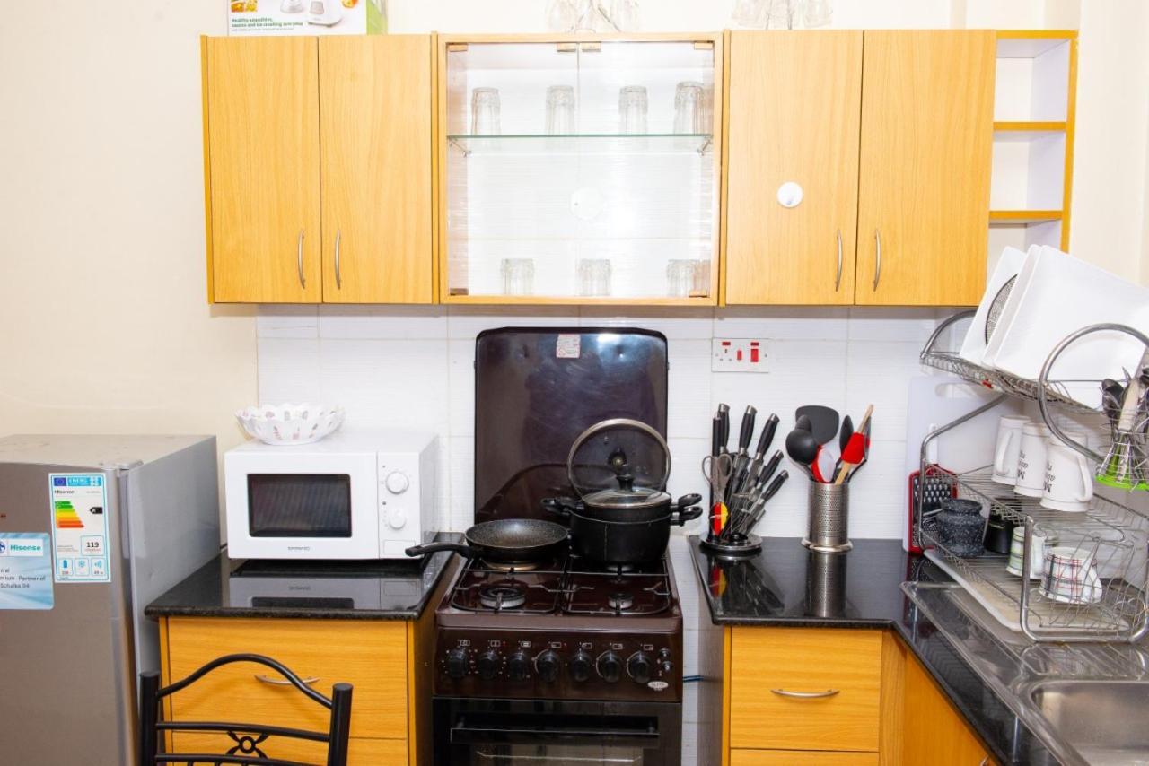 Apartment Mercy-phillips Located At Eagle Tower Building Centre